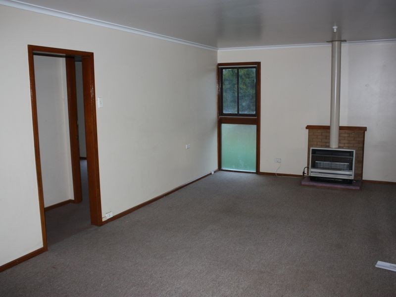 5 Blakemore Street, Ashmont NSW 2650