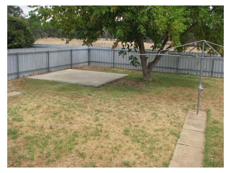 40 Adams Street, Ashmont NSW 2650