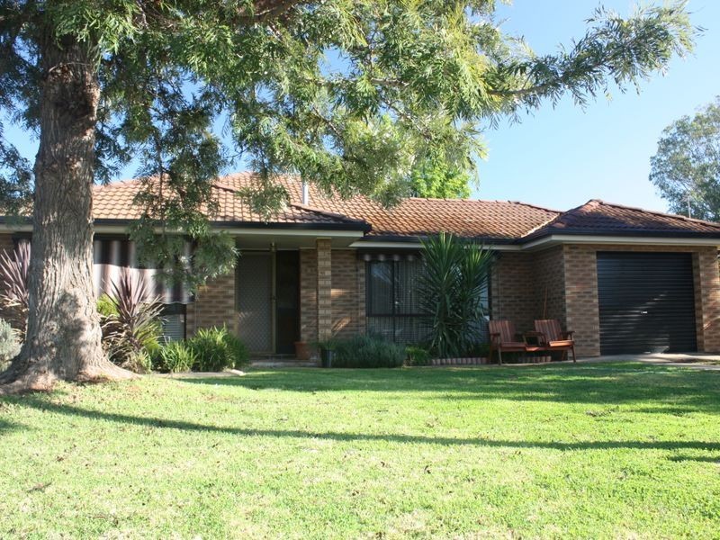 19 Eldershaw Drive, Forest Hill NSW 2651
