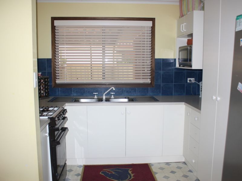 19 Eldershaw Drive, Forest Hill NSW 2651