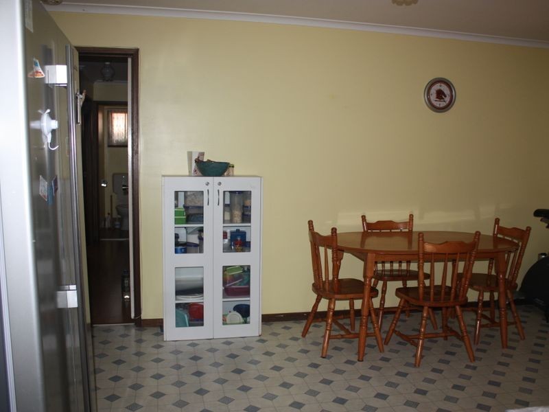 19 Eldershaw Drive, Forest Hill NSW 2651