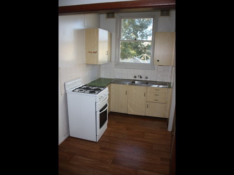 9 Scherger Place, Mount Austin NSW 2650