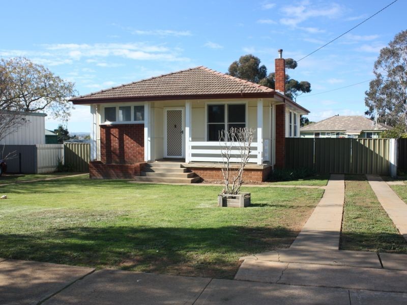 15 Lae Avenue, Ashmont NSW 2650