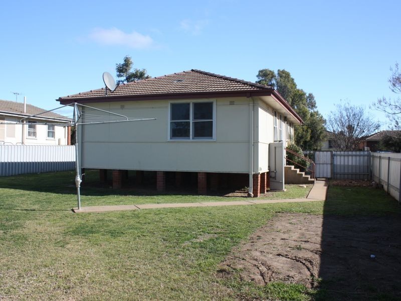 15 Lae Avenue, Ashmont NSW 2650