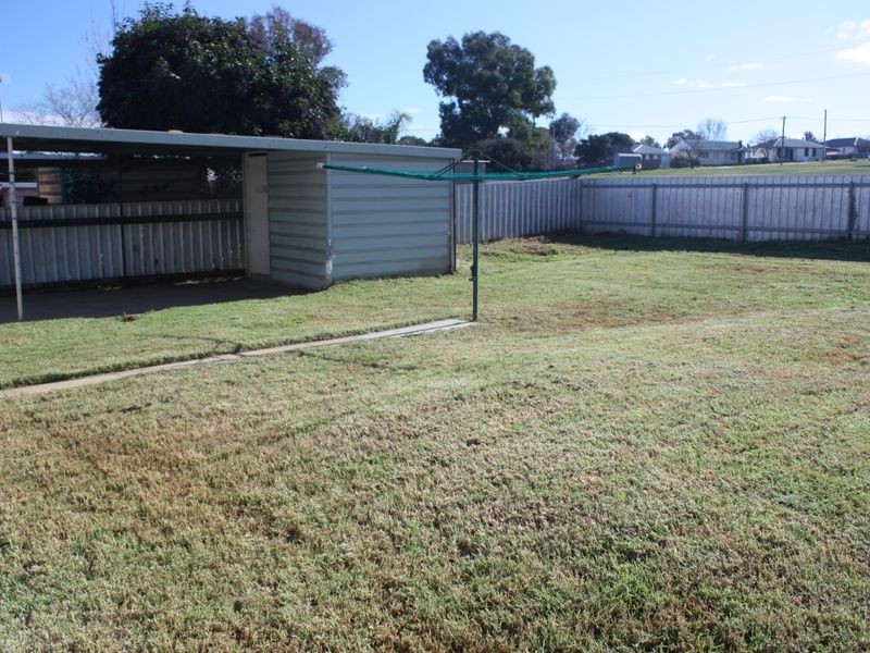29 Jack Avenue, Mount Austin NSW 2650
