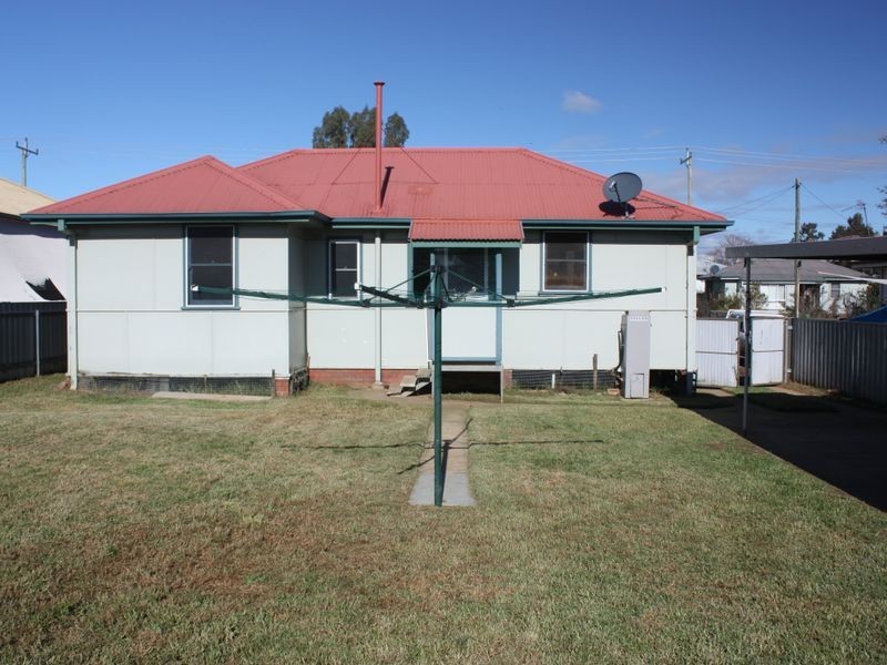 29 Jack Avenue, Mount Austin NSW 2650