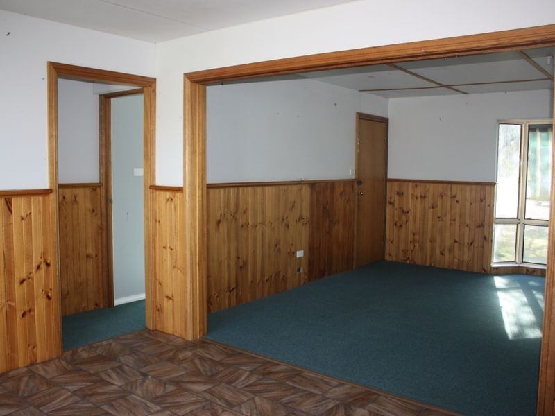 67 Cleek Street, Alfredtown NSW 2650