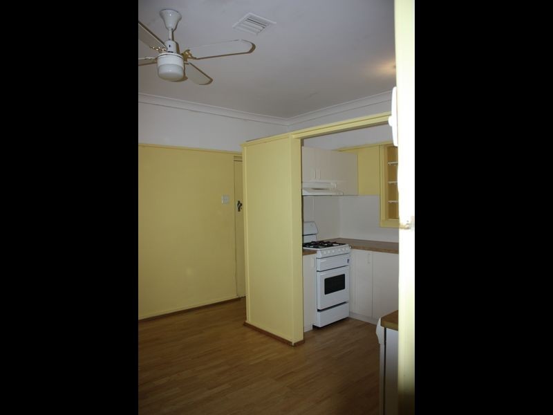 57 Heath Street, Turvey Park NSW 2650