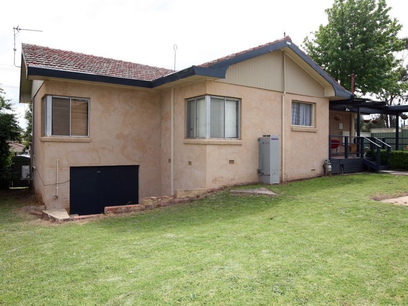 120 Ashmont Avenue, Ashmont NSW 2650