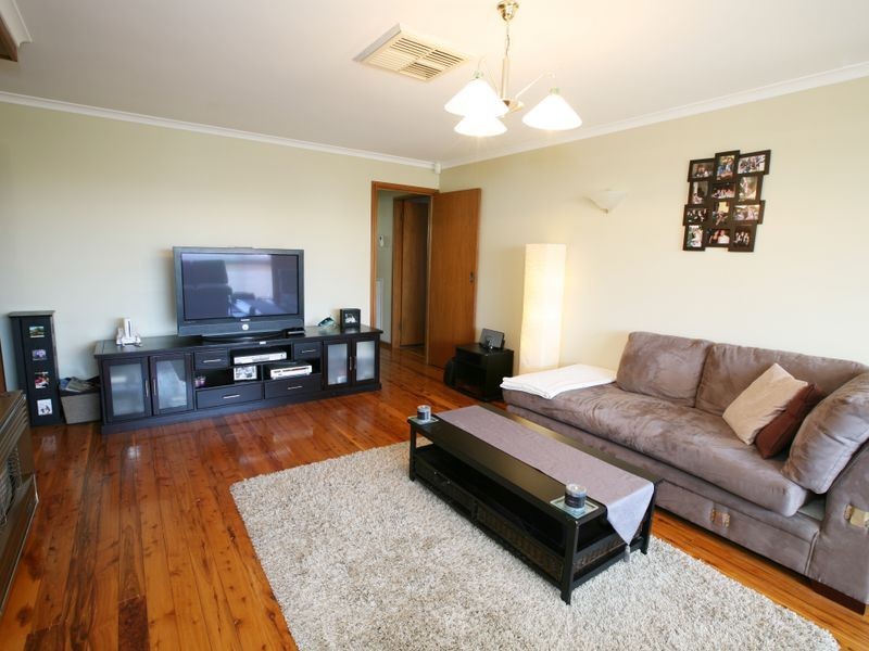 28 Alexander Street, Ashmont NSW 2650