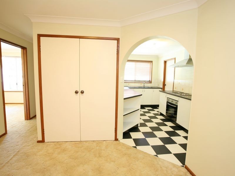 2/31 Kenneally Street, Kooringal NSW 2650