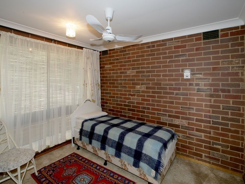 24 Sherwood Avenue, Kooringal NSW 2650