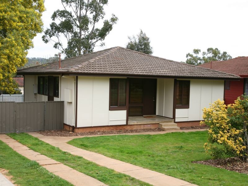 20 Callaghan Street, Ashmont NSW 2650