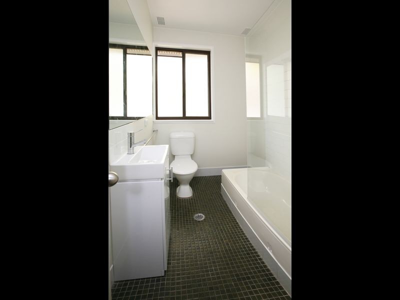 20 Callaghan Street, Ashmont NSW 2650