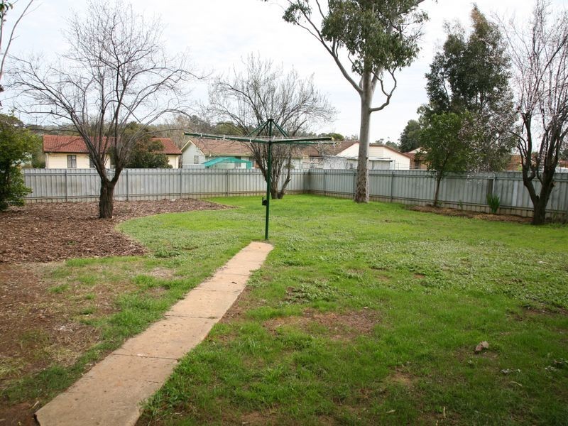 20 Callaghan Street, Ashmont NSW 2650