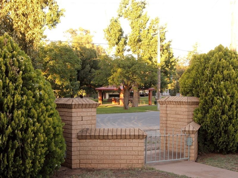 21 Waterview Street, Ganmain NSW 2702