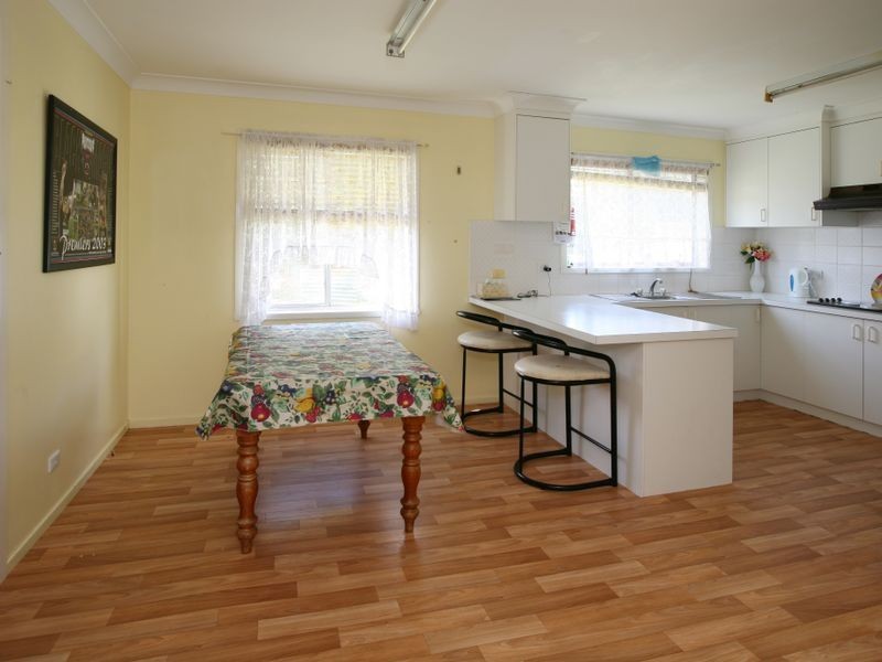 43 George Street, Junee NSW 2663