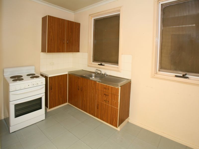 10 Edghill Place, Tolland NSW 2650