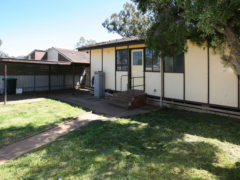 68 Connorton Avenue, Ashmont NSW 2650