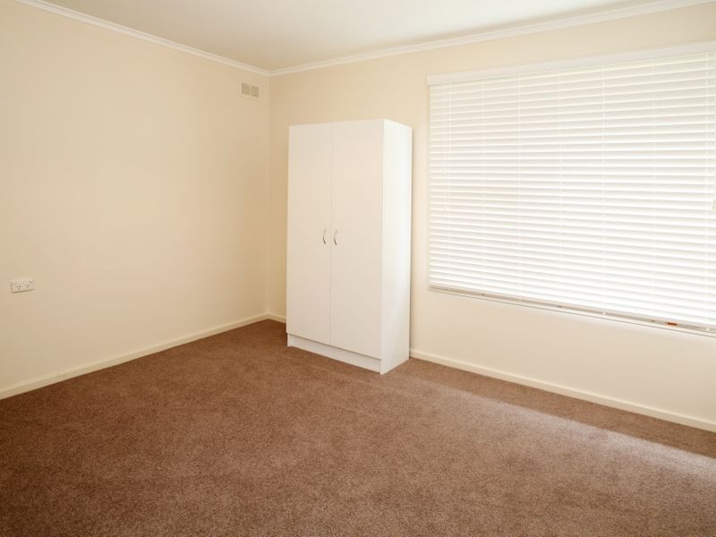 15 Toy Place, Wagga Wagga NSW 2650