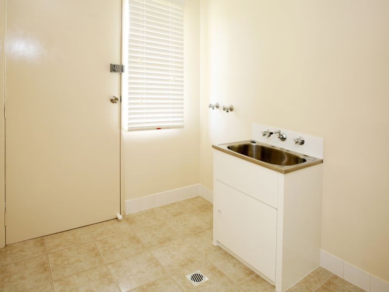 15 Toy Place, Wagga Wagga NSW 2650