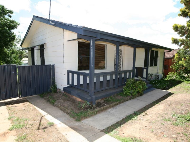 51 Connorton Avenue, Wagga Wagga NSW 2650