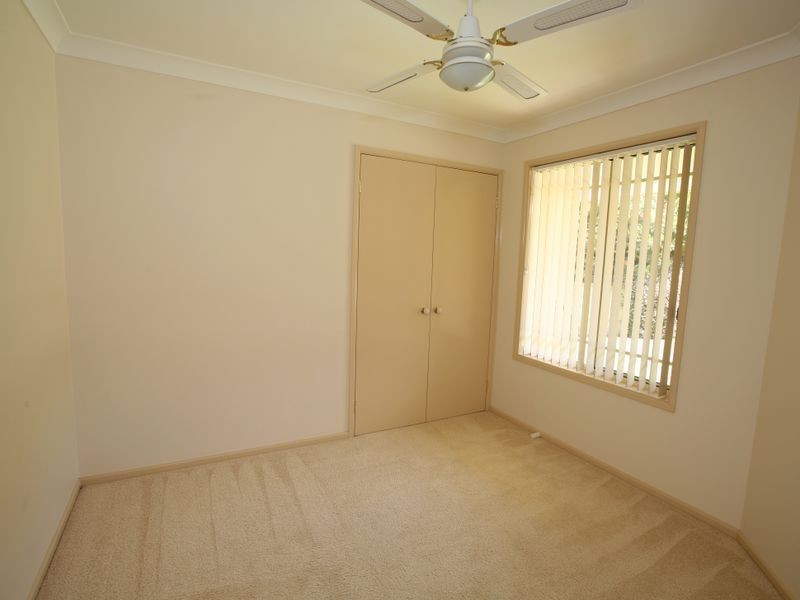 9B Stellway Close, Kooringal NSW 2650