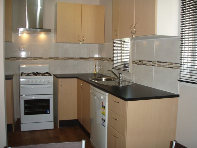 12 Edghill Place, Tolland NSW 2650