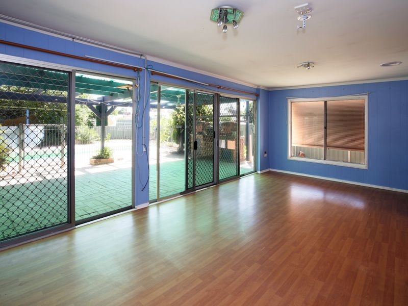 45 Red Hill Road, Kooringal NSW 2650