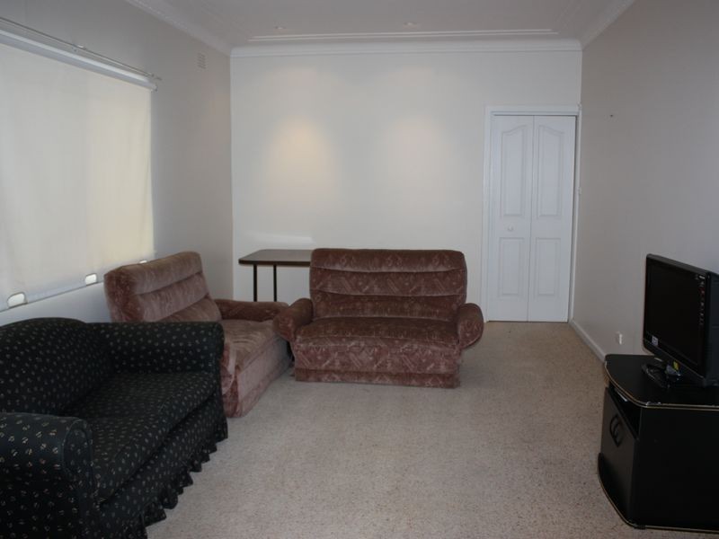 11 Morundah Street, Wagga Wagga NSW 2650