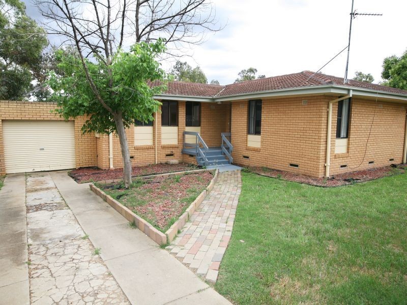 40 Callaghan Street, Ashmont NSW 2650