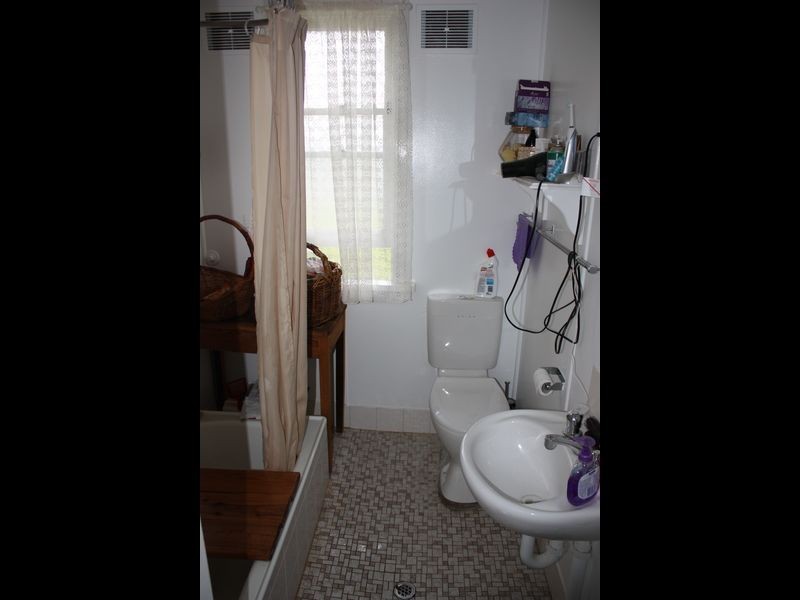 11 Buna Street, Ashmont NSW 2650