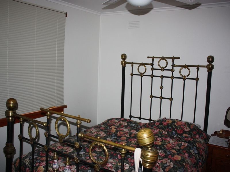 11 Buna Street, Ashmont NSW 2650