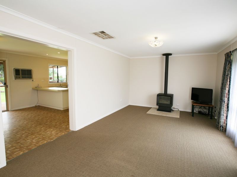 30 Loch Street, Ganmain NSW 2702