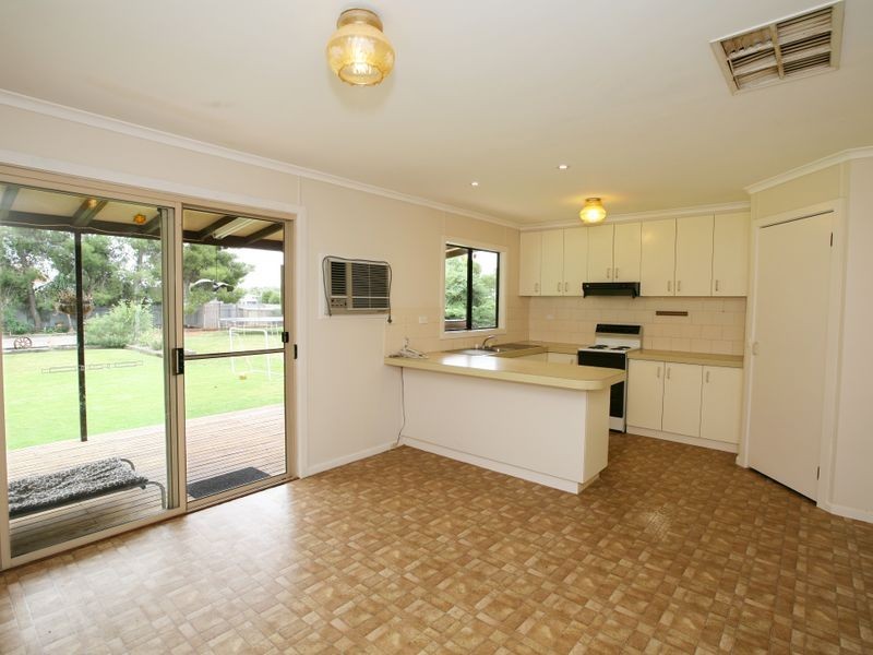 30 Loch Street, Ganmain NSW 2702