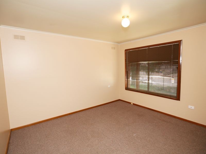 155 Raye Street, Tolland NSW 2650