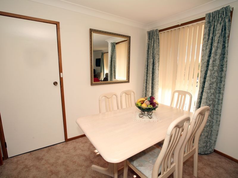 1/1 Roosevelt Avenue, Tolland NSW 2650