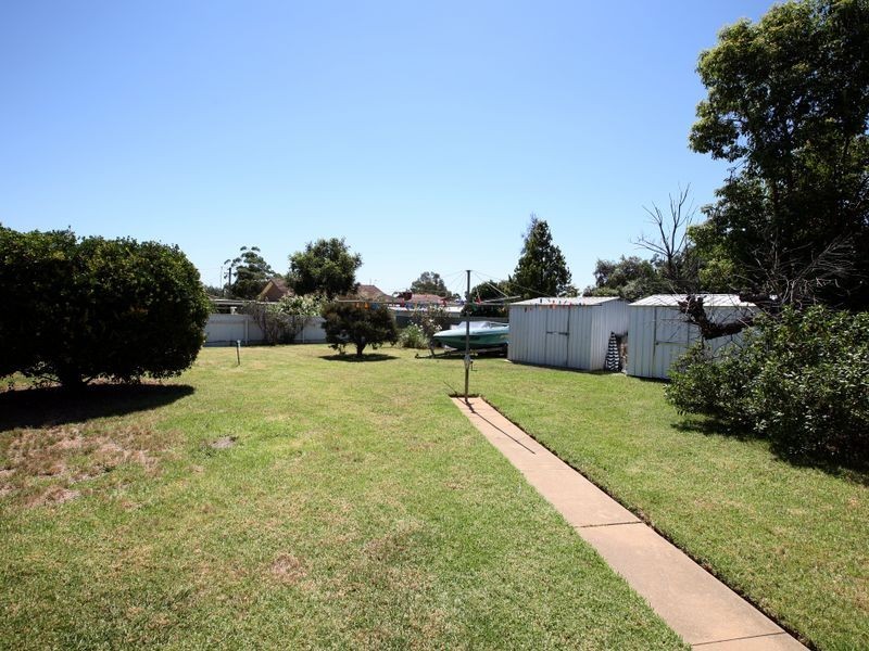 284 Bourke Street, Tolland NSW 2650