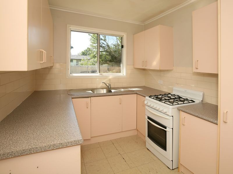 154 Raye Street, Tolland NSW 2650