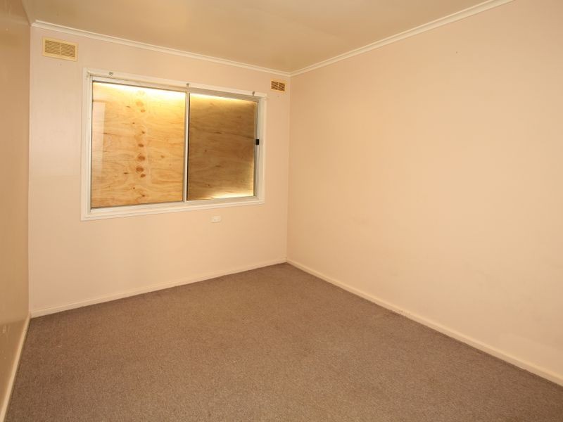 154 Raye Street, Tolland NSW 2650