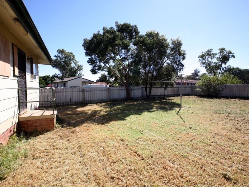 154 Raye Street, Tolland NSW 2650