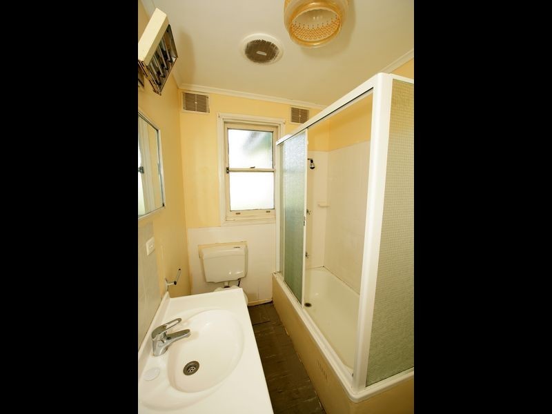 14 Mumford Street, Ashmont NSW 2650