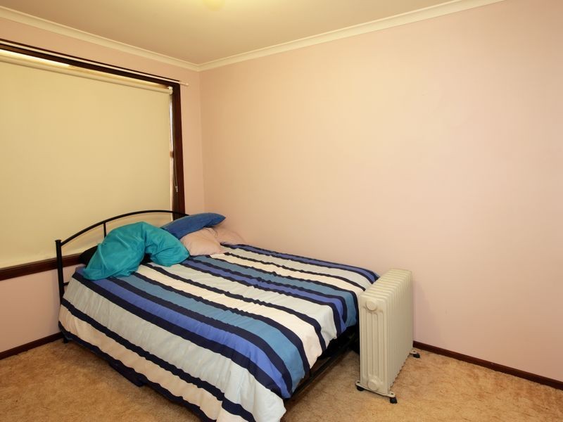 1/3 Leena Place, Wagga Wagga NSW 2650