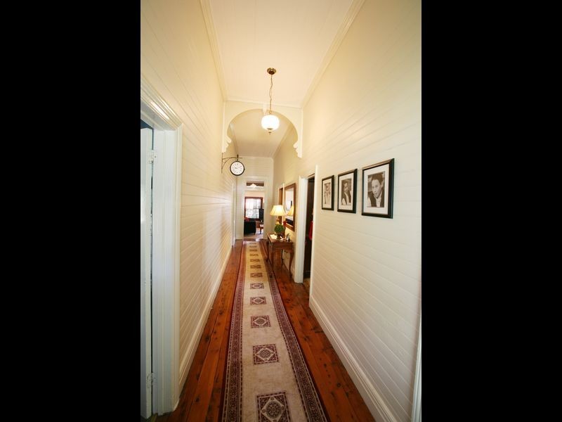 28 Douglas Street, Coolamon NSW 2701