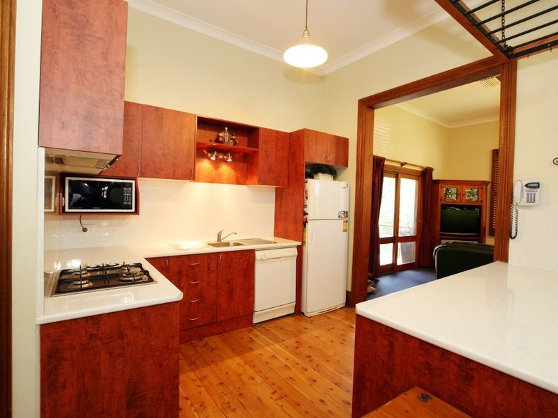 28 Douglas Street, Coolamon NSW 2701