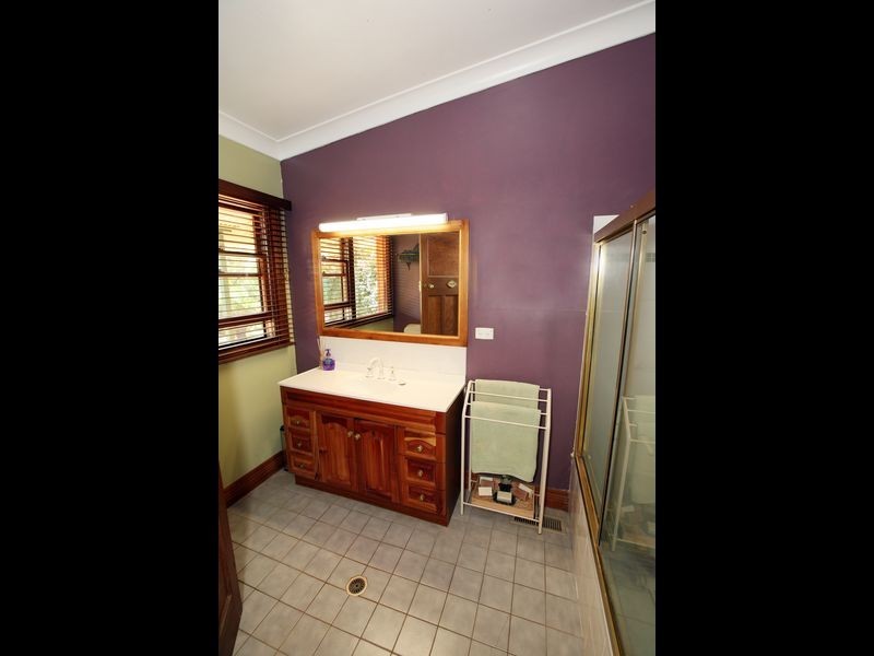 28 Douglas Street, Coolamon NSW 2701