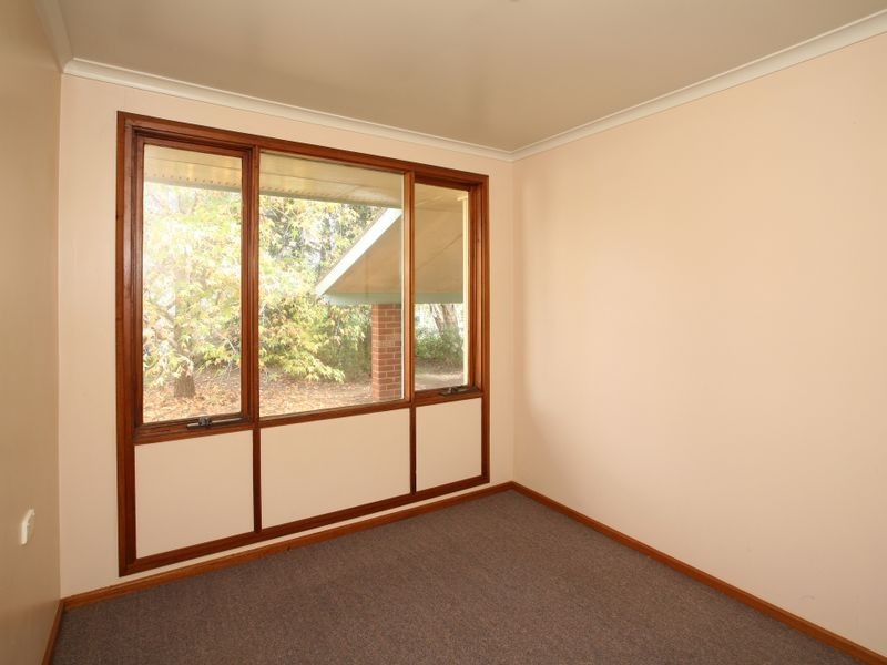 19 Awaba Street, Tolland NSW 2650