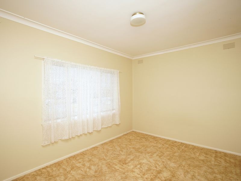 15 Anne Street, Tolland NSW 2650