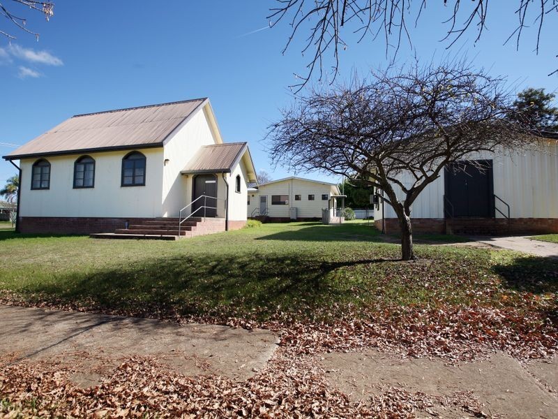 Crn Paull and Stanley Street, Kooringal NSW 2650