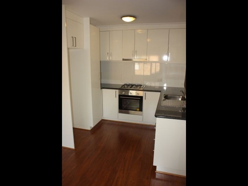 152 Raye Street, Tolland NSW 2650